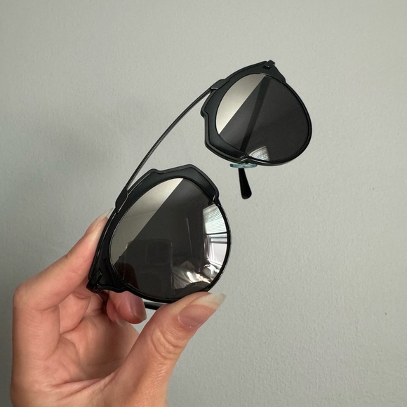 CHRISTIAN DIOR SUNGLASSES - Picture 3 of 6